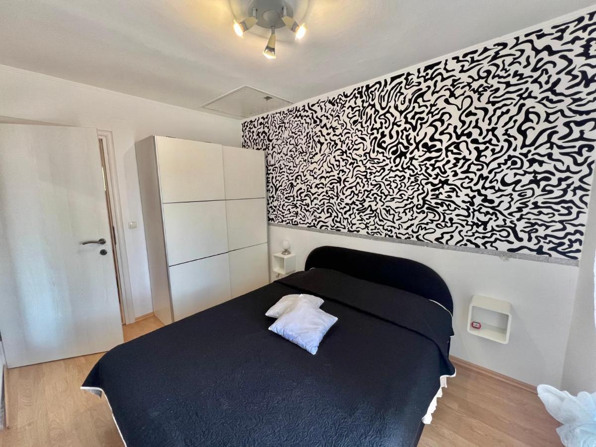 Apartments In Dramalj 45034 외부 사진