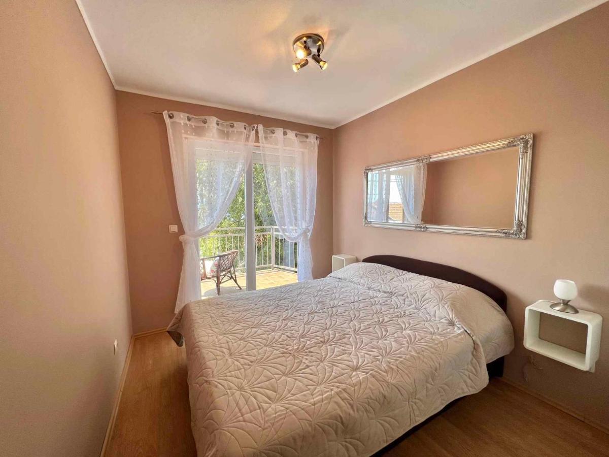 Apartments In Dramalj 45034 외부 사진